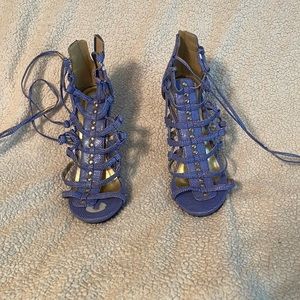 5 1/2 lavender snakeskin heels